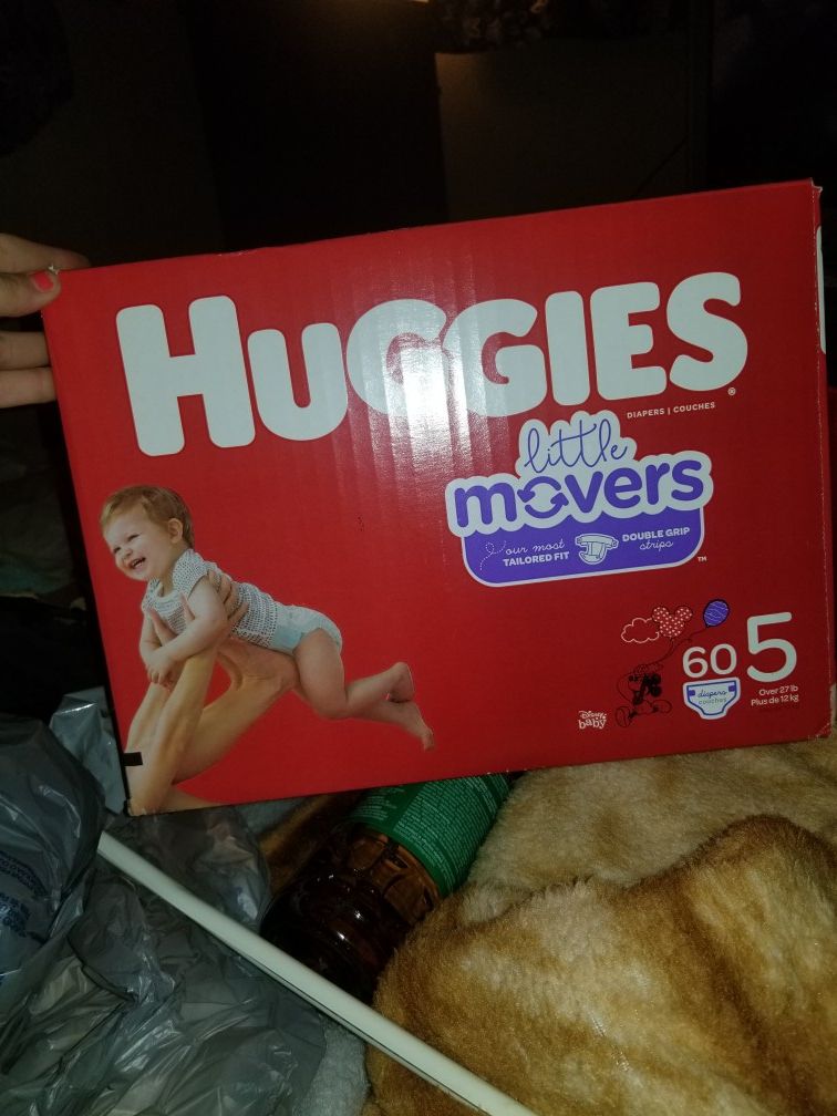 Huggies size 5