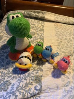 Amiibo yarn yoshi lot