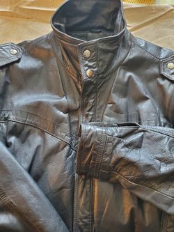 Ladies  Black Leather Motorcycle Jacket M
