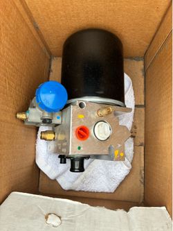 Bendix AD-IS Air Dryer