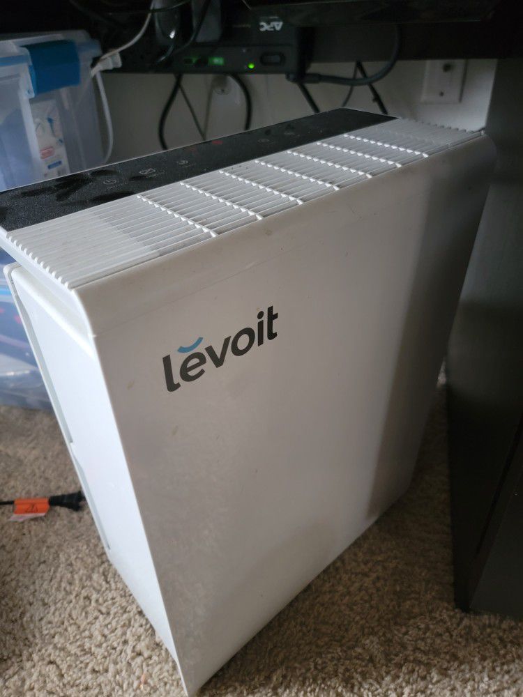 Levoit LV-PUR131 True Hepa Air Purifier for Sale in Fresno, CA