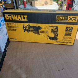 DEWALT XR 20-VOLT MAX VARIABLE SPEED BRUSHLESS CORDLESS RECIPROCATING SAW  ( TOOL ONLY )
