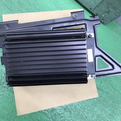 Amplifier Bose Audio Porsche 