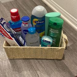 Women’s Hygiene Product Set 