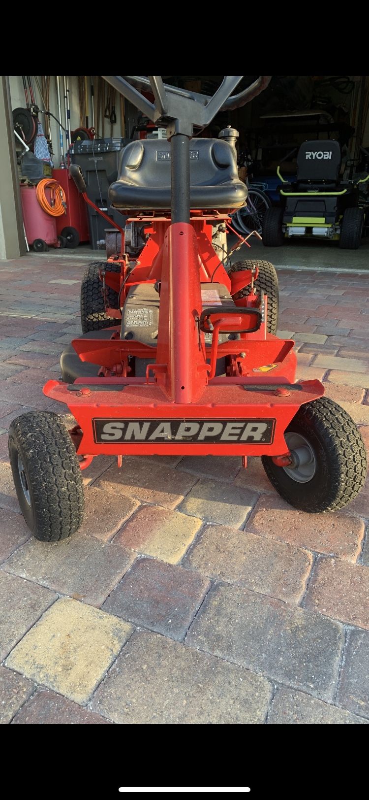 Snapper 28” Lawnmower