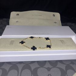 🍀VCA bracelet 🍀