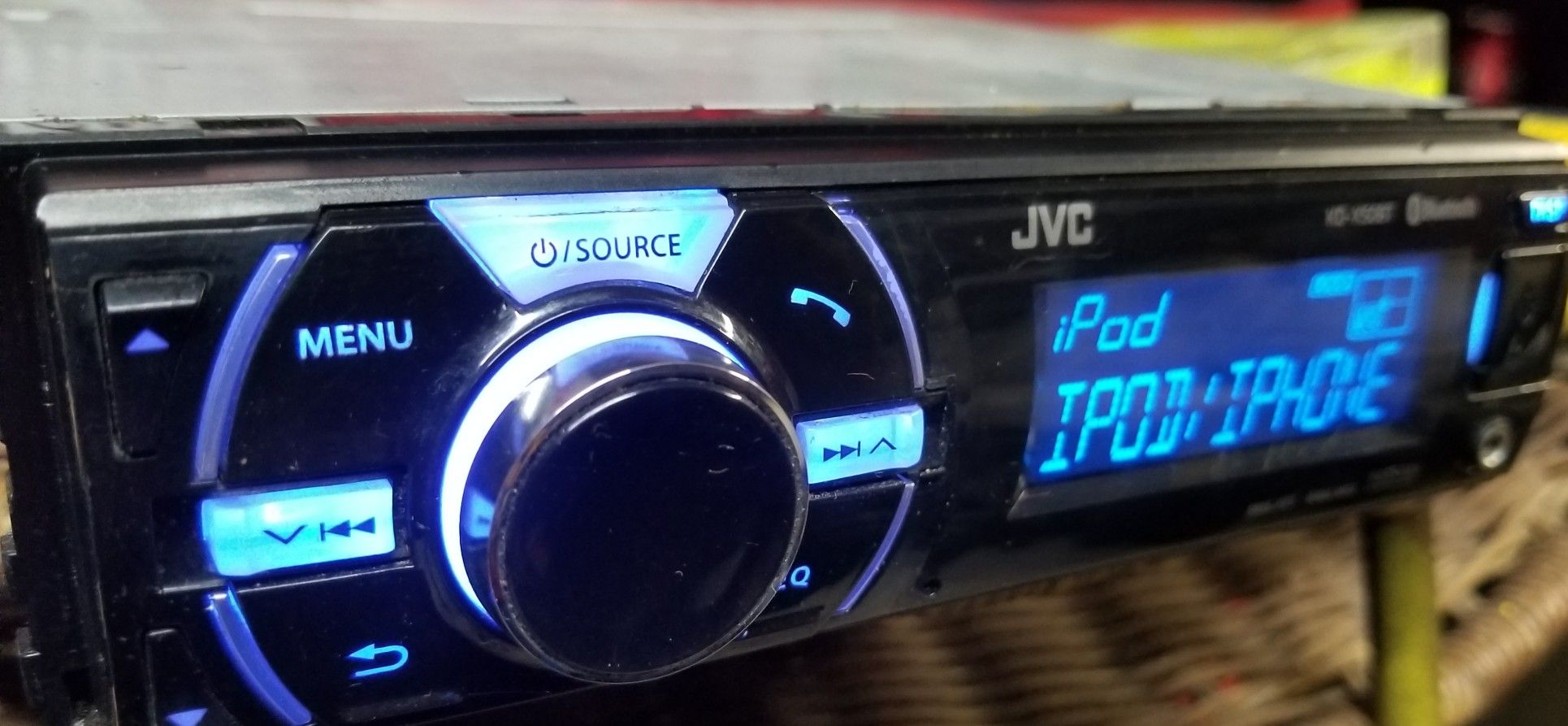 Used JVC KD-X50BT Bluetooth/MP3/Aux./USB Receiver with Front Facing Auxiliary Input! Only $50 !