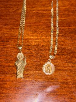 Gold Necklaces