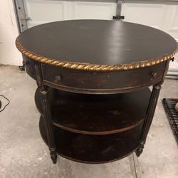 Solid Wood Round Table 