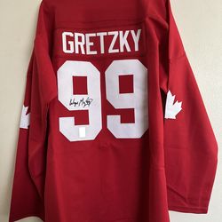 Wayne Gretzky signed Canada red custom autographed jersey w/WG holo COA - L 800