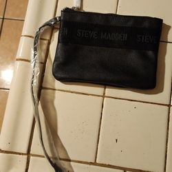 Steve Madden Wristlet