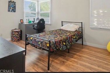 Kids bed