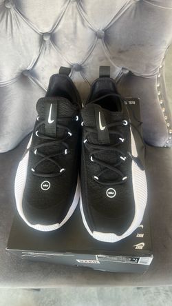 LeBron TR 1 Men size 9