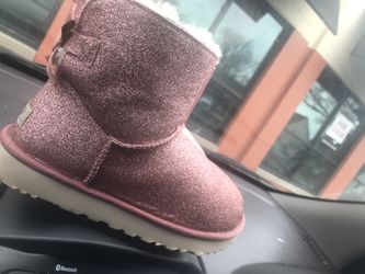 PINK GLITTER UGG BOOTS
