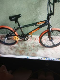 NICE  MONGOOSE OUTER LIMITS BMX BIKE