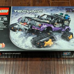 brand new retired LEGO #42069 Extreme Adventure