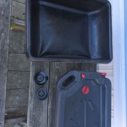 2 Draun Pand & 2 Filter Wrenches