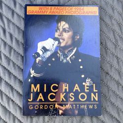 MICHAEL JACKSON (1984) Book by Gordon Matthews