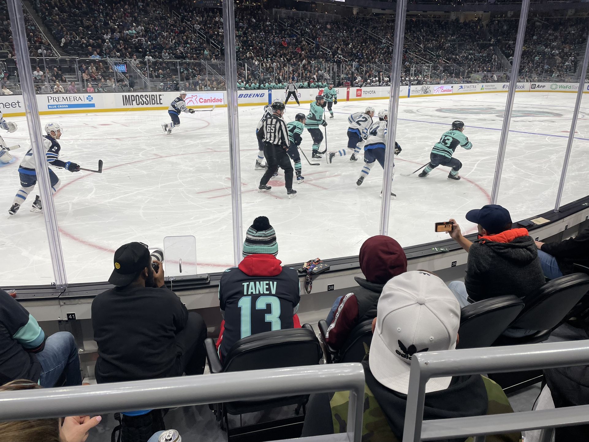 Kraken vs Dallas
