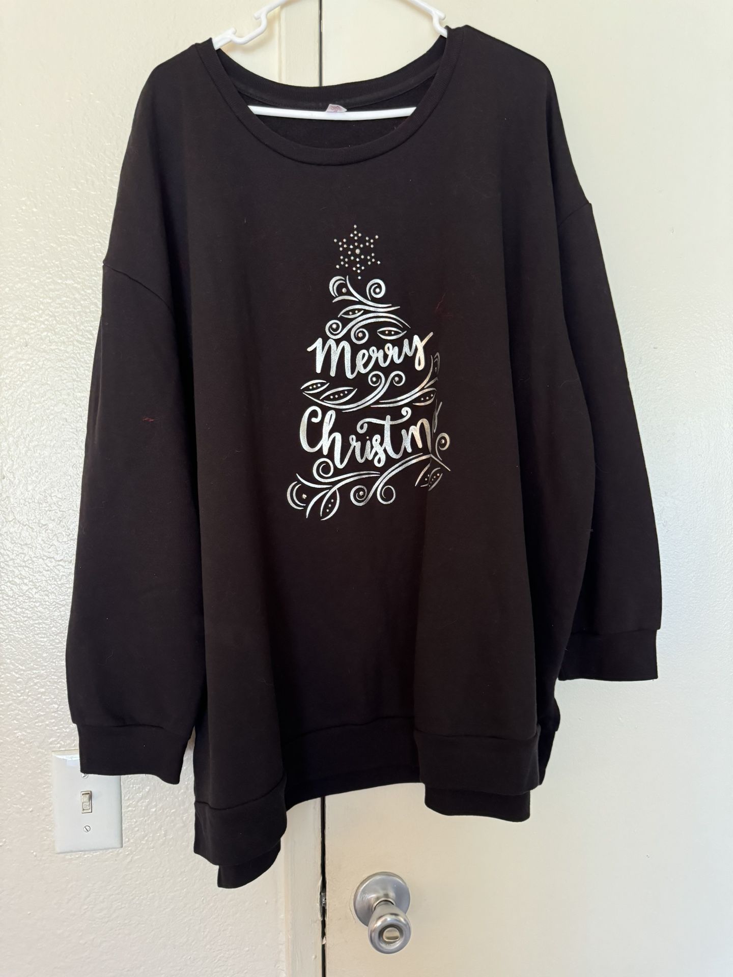  Christmas Sweatshirts $5 Each 