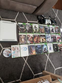 Xbox 360 with a great collection