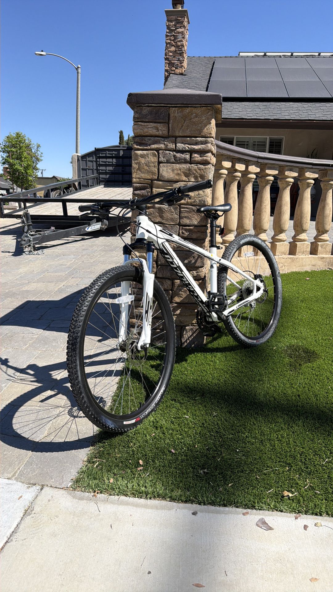 Specialized Pitch Sport MTB – (Wheels 27.5) – Disc Brakes – Clean & Ready to Ride 🚴♂️🔥( bike, bicycle, bika)