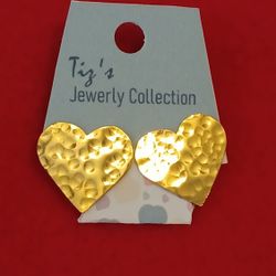 Heart Earrings in Hammered Bronze