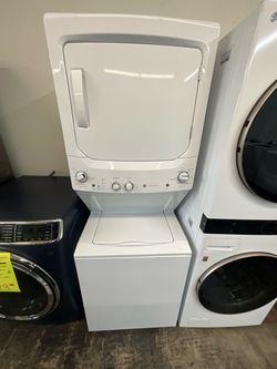 GE Washer and Dryer Laundry Center