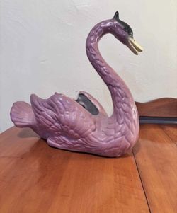 Vintage Pink Swan 16.5”H