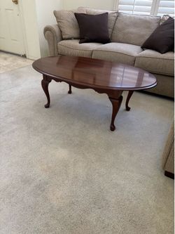 Ethan Allen oval coffee table