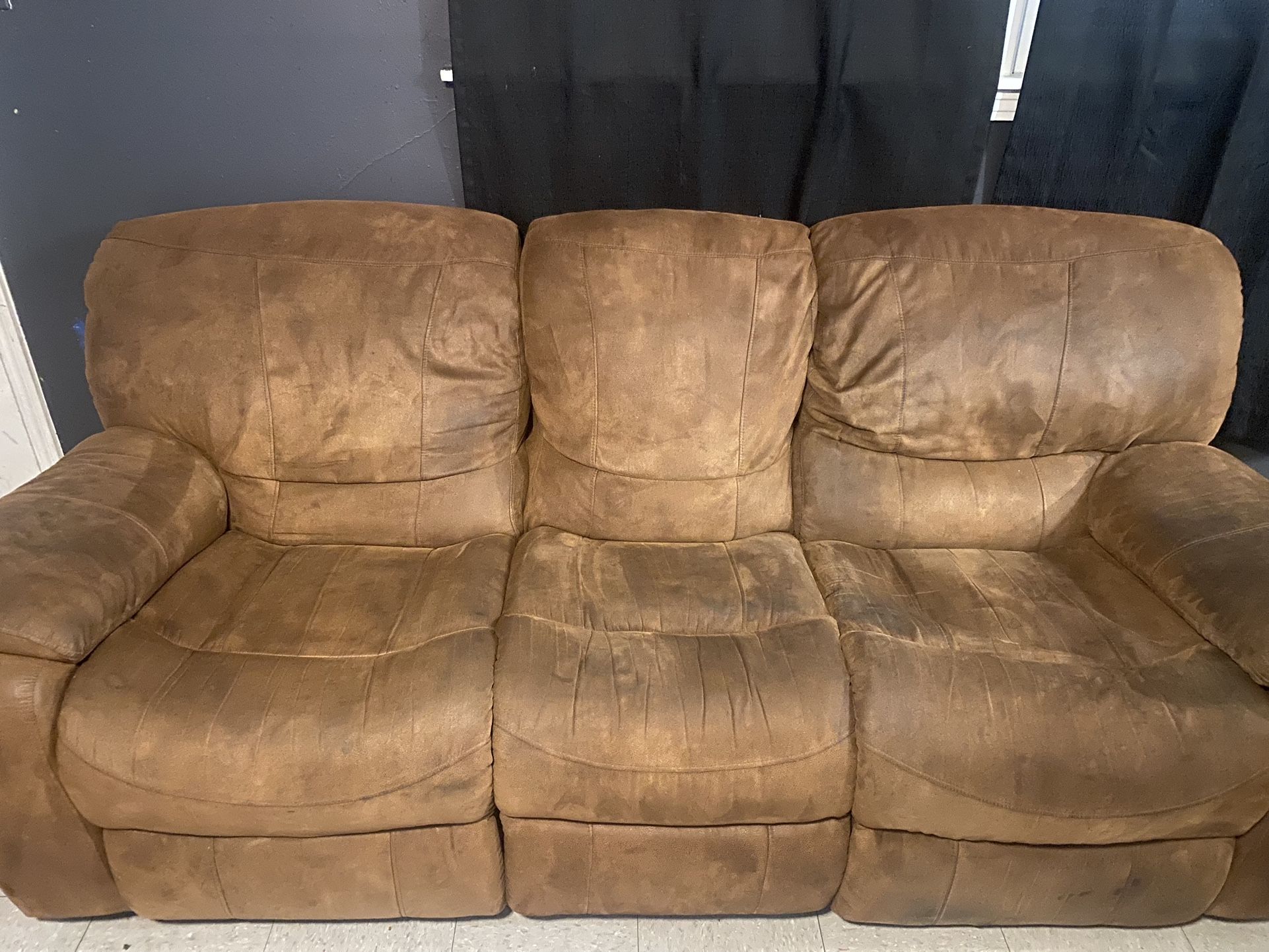 Brown Recliner Couch for Sale in San Antonio, TX OfferUp