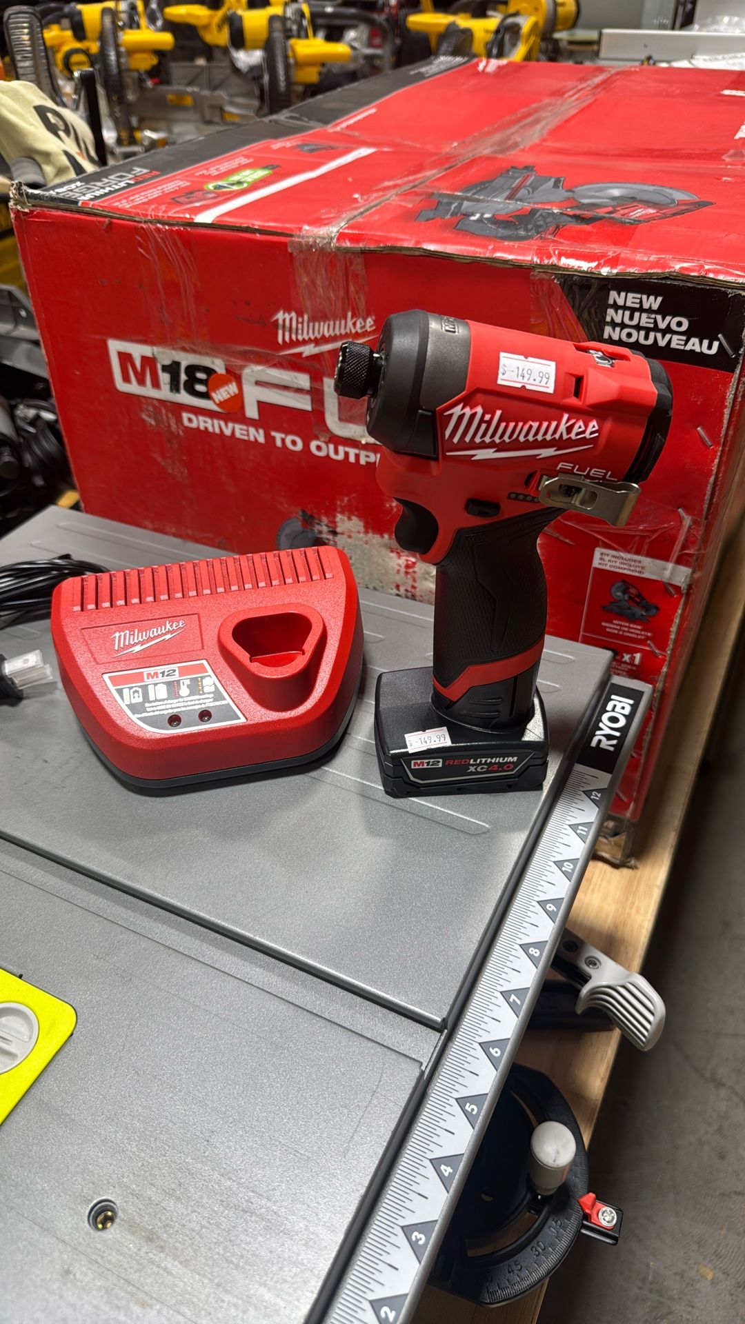 Milwaukee M12 1/4" Hex Impact Driver Combo