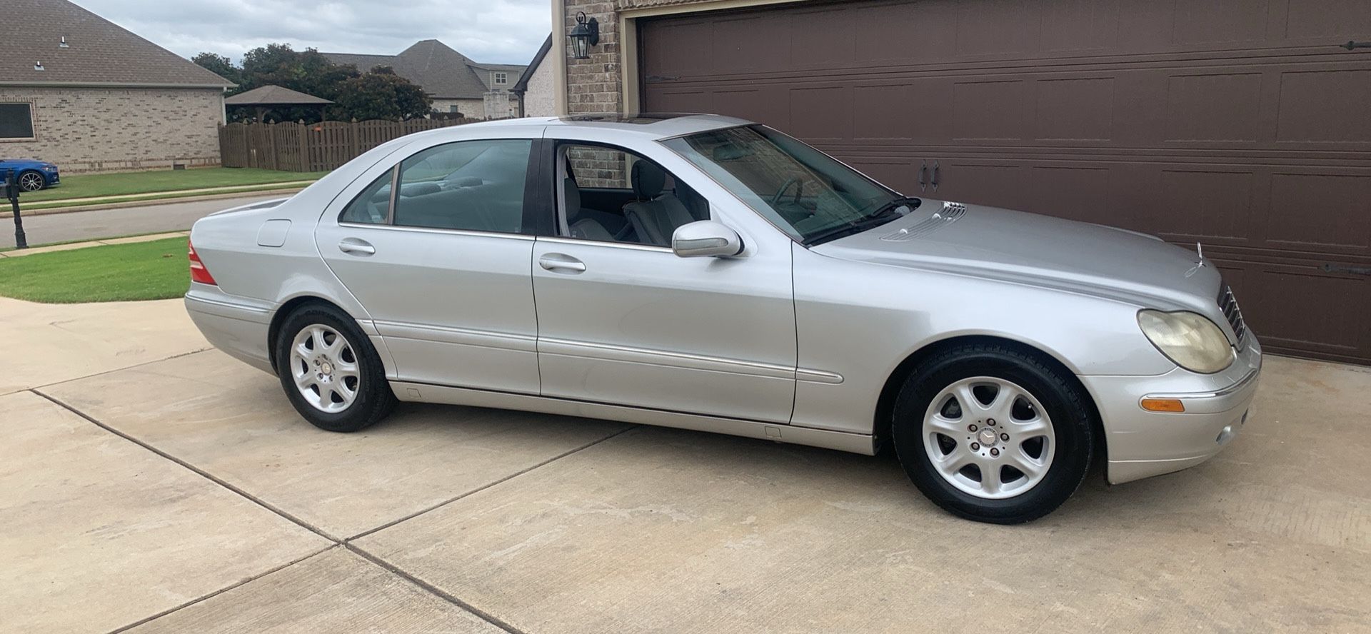 2001 Mercedes-Benz S-Class