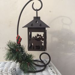 Christmas iron candle holders (2)