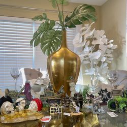 Fish Tank Decorations: Pirate Island Edition