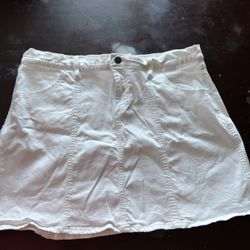 Buffalo White Skirt Size 33