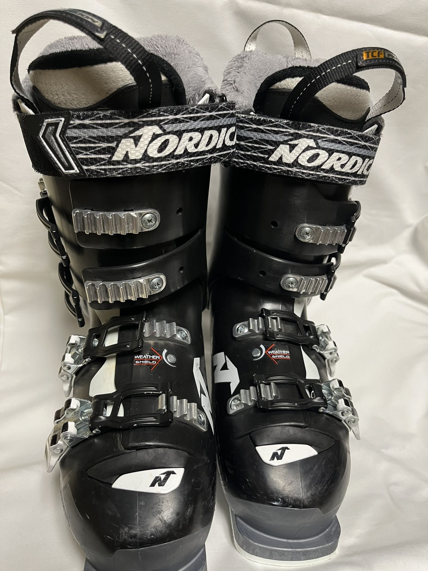 Nordica TCF Precision 85 W Adjustable cuff profile 24/24.5 285mm