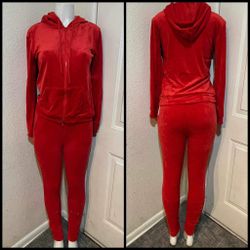 New Women’s 2 Piece Set Size L/XL