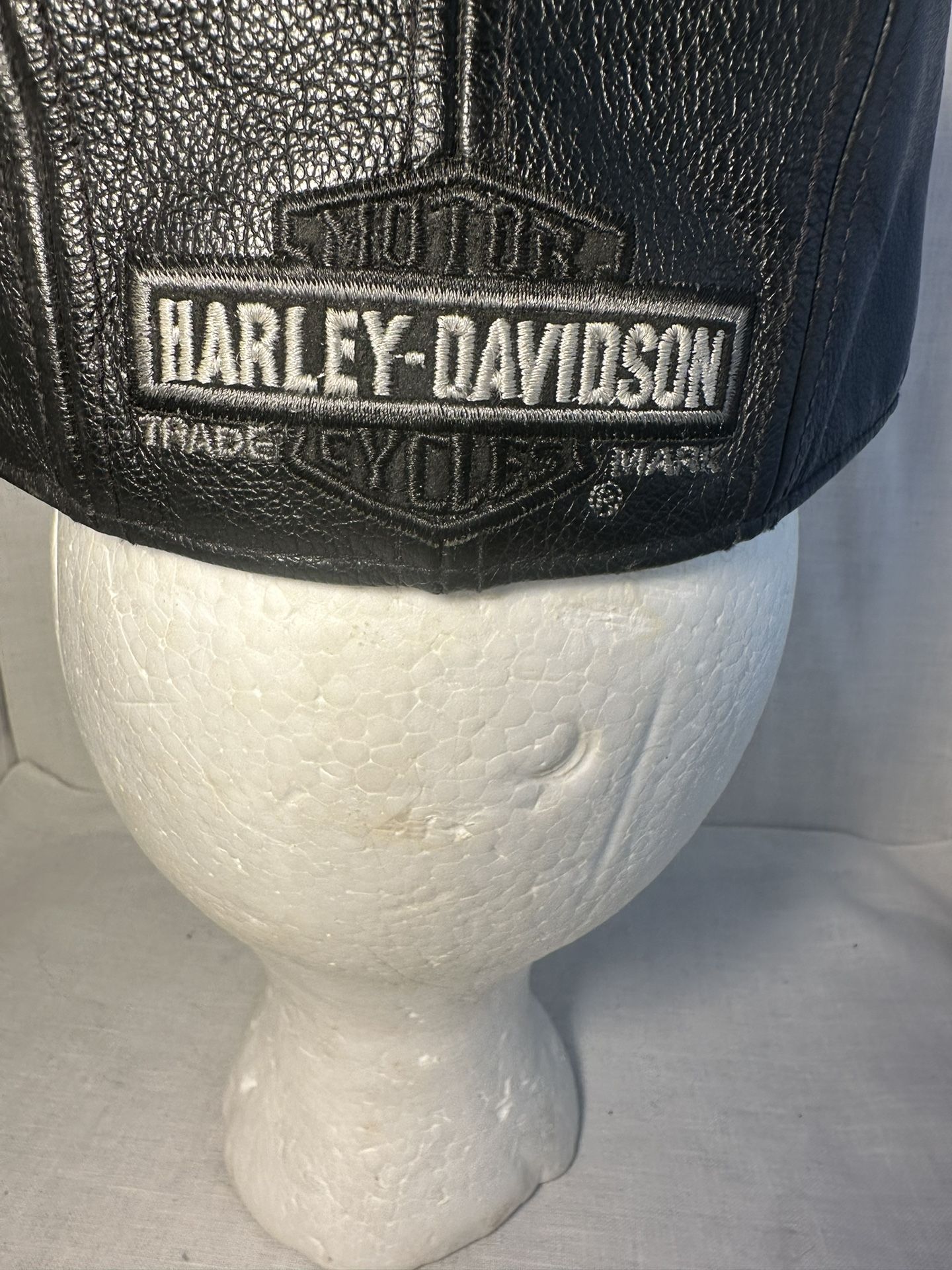 Harley-Davidson Black Quilted newsboy Cap with Silver Emblem Harley-Davidson Wide Open Throttle Back Fitted Cap, Black  main image 3