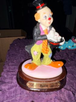 Da Vinci Clown Figurine with Rabbit