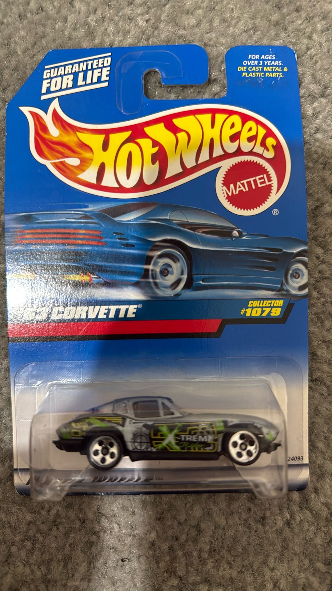 Hot Wheels ‘63 Corvette