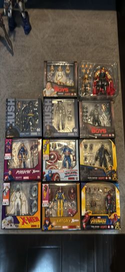 Mafex and sh Figuarts lot