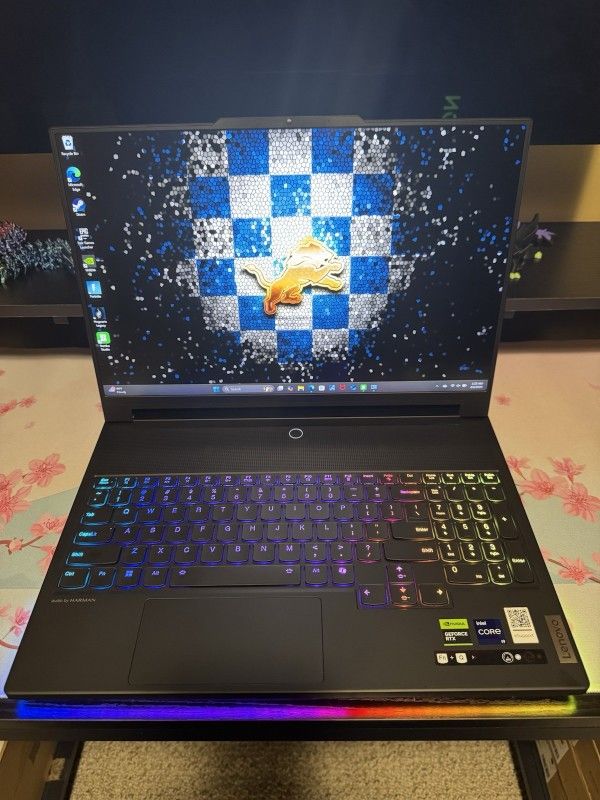 lenovo legion 9i Laptop
