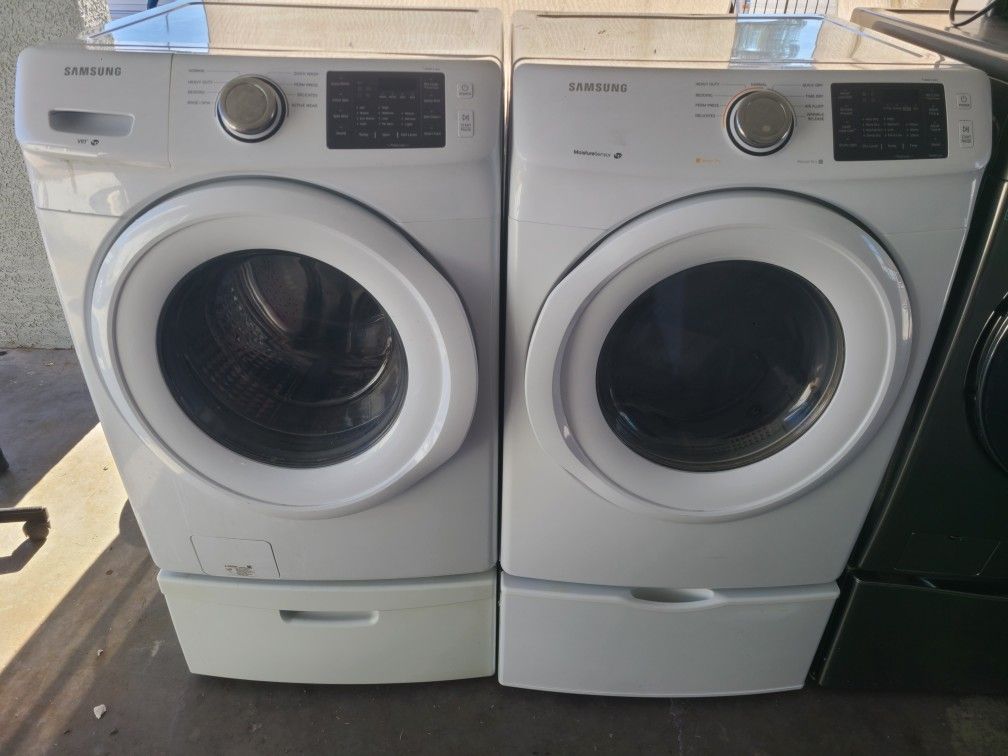 Samsung Washer And Gas Dryer Whit Pedestal Free Delivery Service