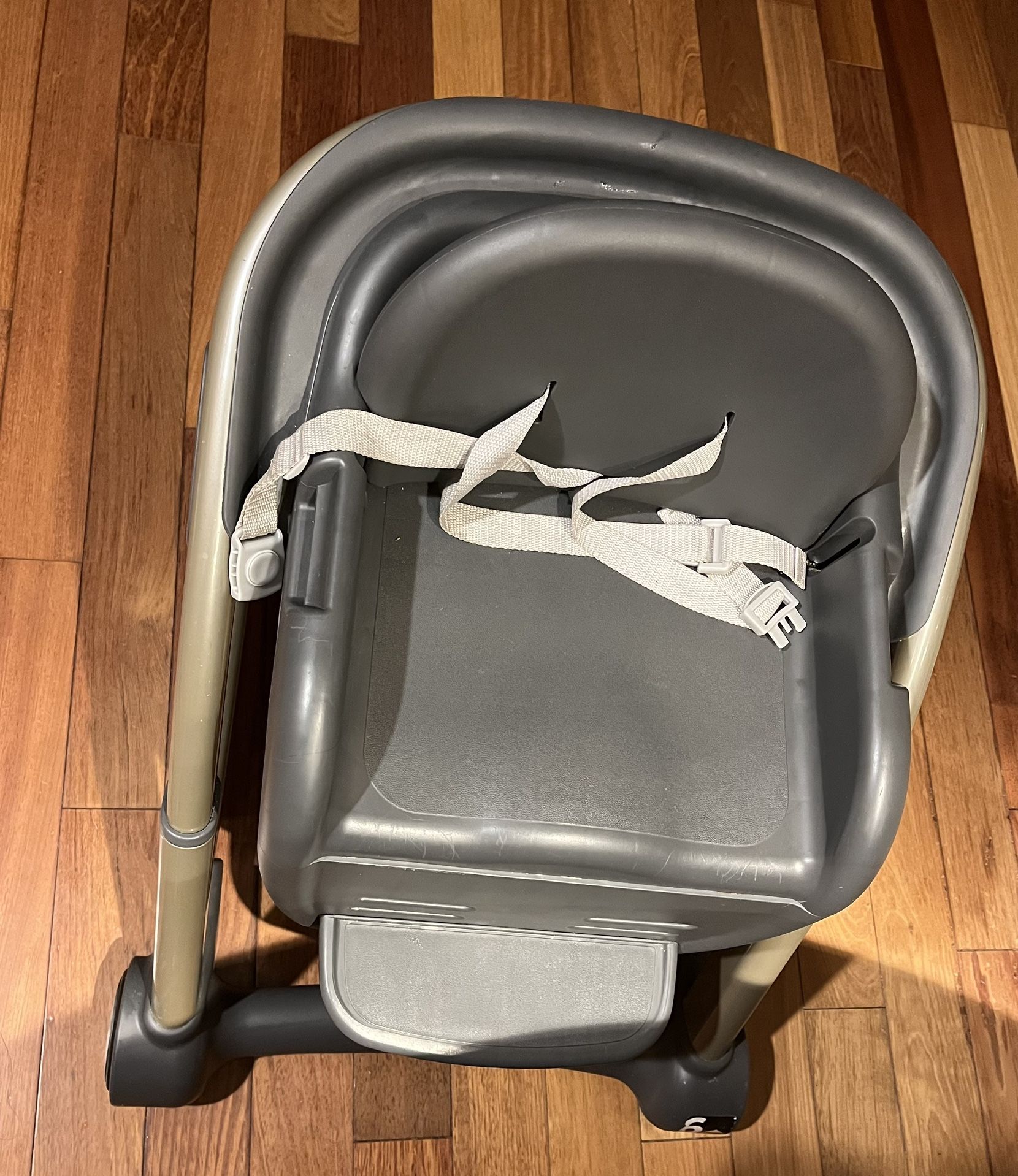 Graco Blossom 6-IN-1 highchair