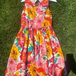 GORGEOUS FLORAL SUNDRESS Size 6