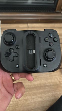 Razor mobile gaming control