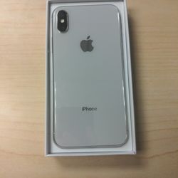 IPhone X | 64GB White Unlocked All Carriers | Good Condition 