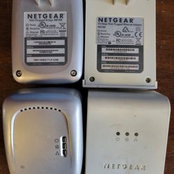 Netgear XE103, XE102 Powerline Ethernet Adapters