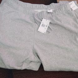 Nike Women's Grey Joggers